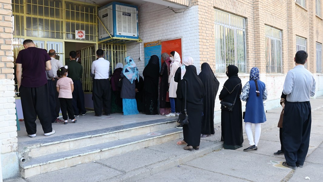 جلوه هایی از حضور روانسری ها در انتخابات 28 خرداد 1400